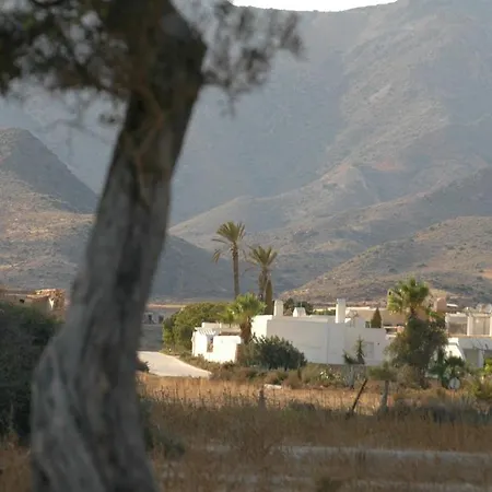 Complejo La Ermita * רודאלקילאר